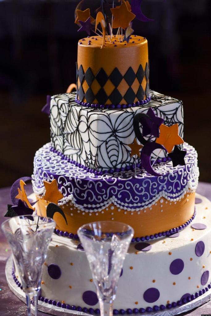Halloween Wedding Cake Ideas