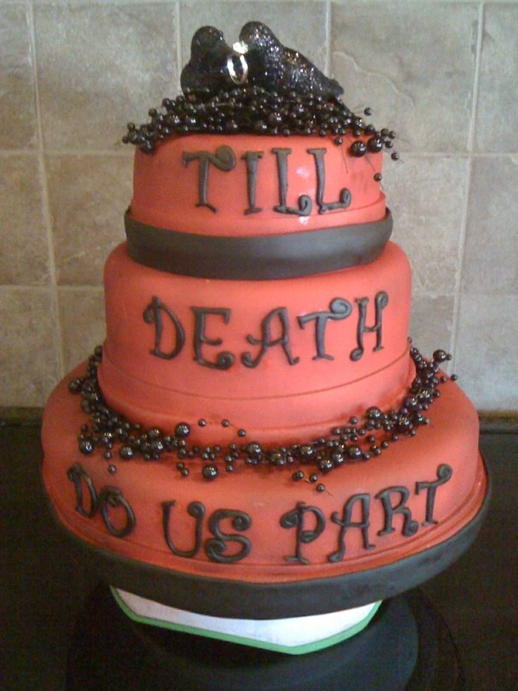 Halloween Wedding Cake till Death Do Us Part