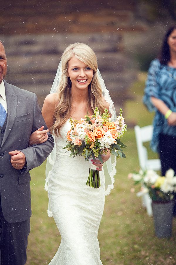 Outdoor Wedding Hairstyles With Veil