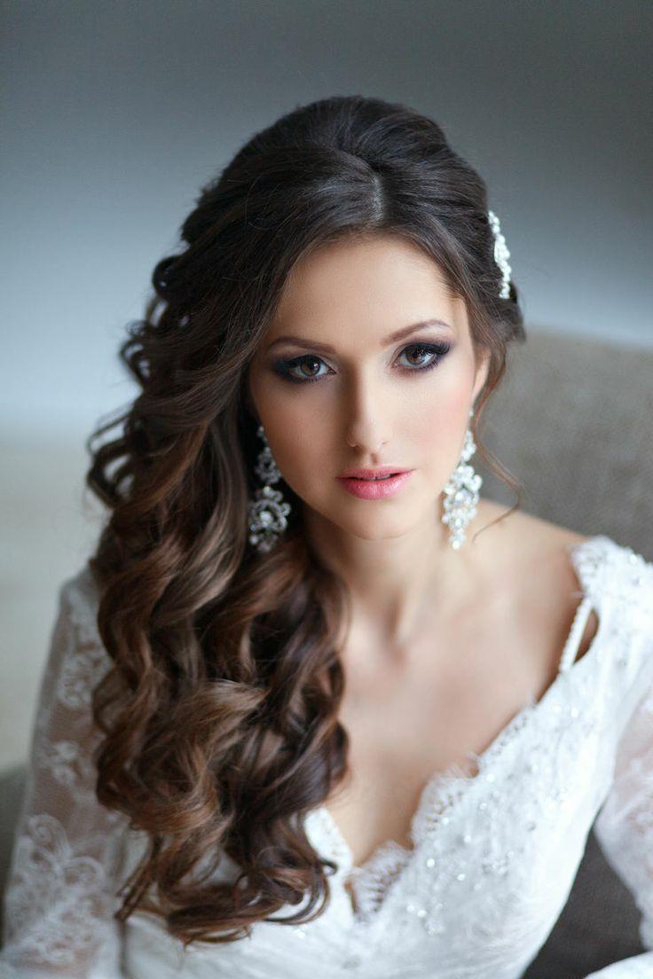 Simple Wedding Hairstyles To The Side