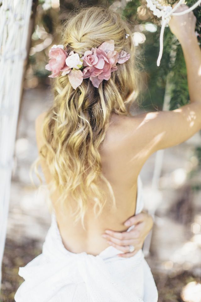 Simple Wedding Hairstyles With Flowers