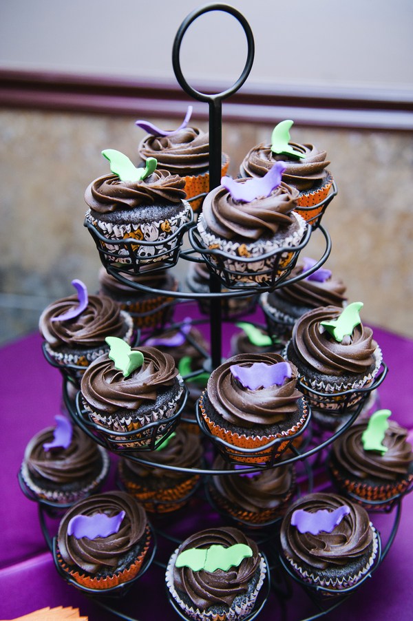 Spooky Halloween Wedding Cupcakes