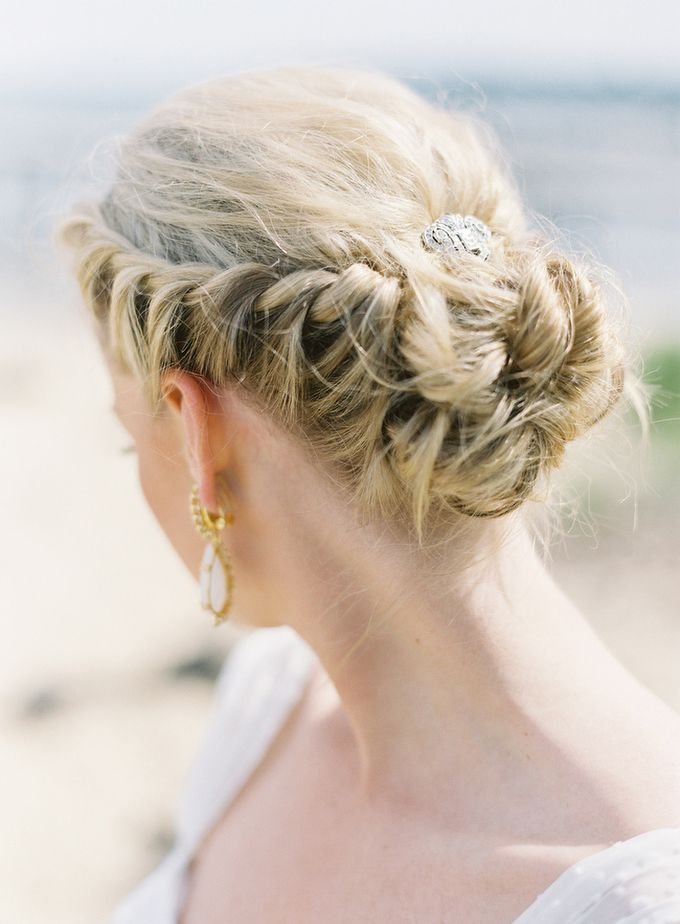 39 Attractive Beach Wedding Hairstyles Ideas Wohh Wedding 39 Attractive Beach Wedding Hairstyles Ideas Wohh Wedding