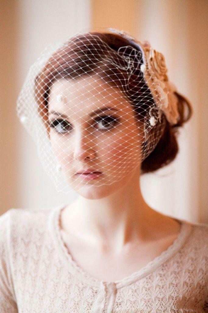 Vintage Wedding Hairstyles With Birdcage