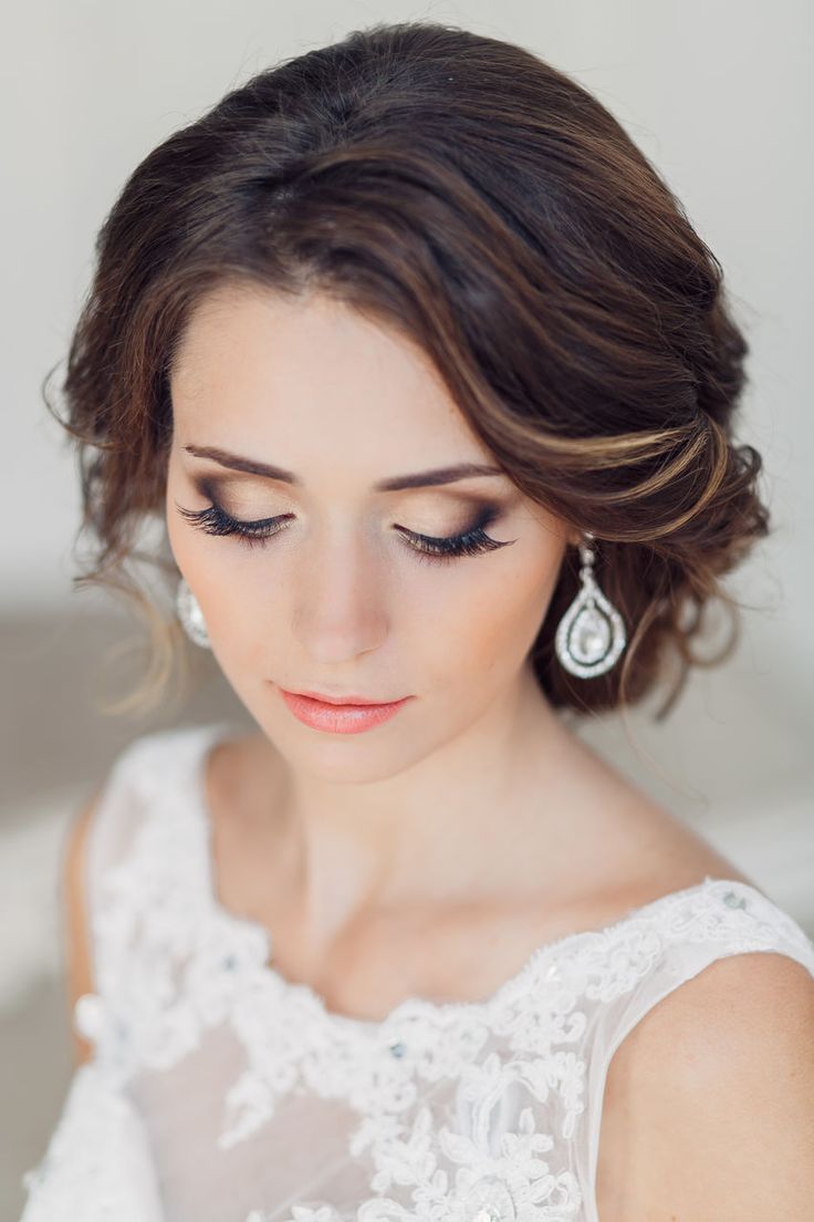 Fall Wedding Hairstyles For Sophisticated Bride
