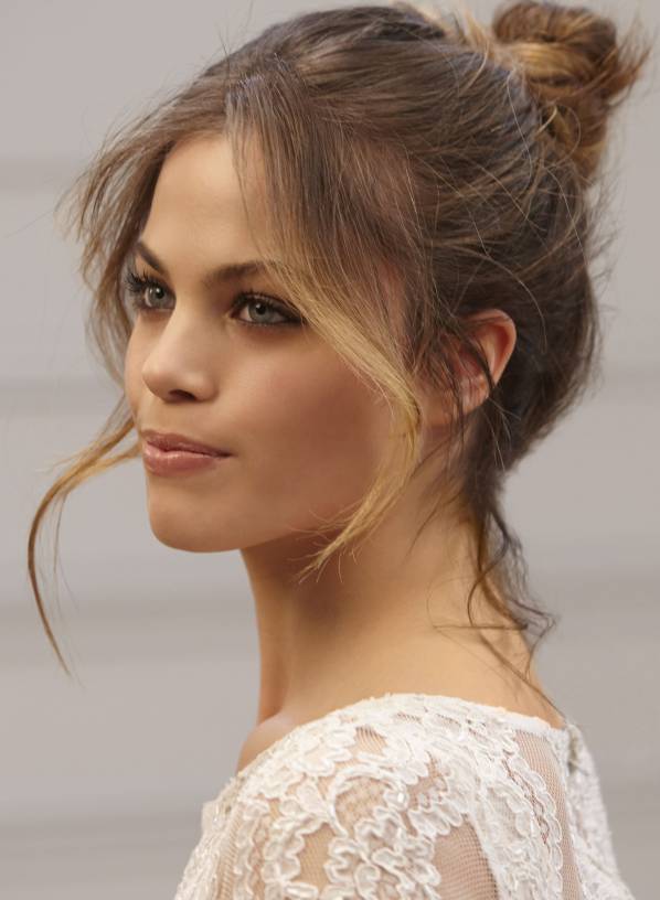 Messy Buns Casual Wedding Hairstyles