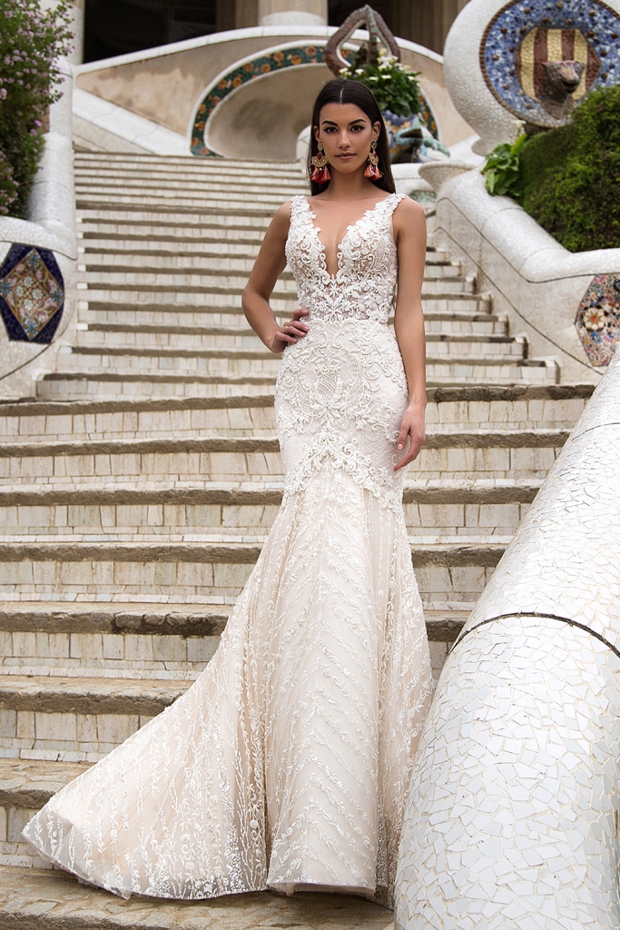 briana-wedding-dresses-1