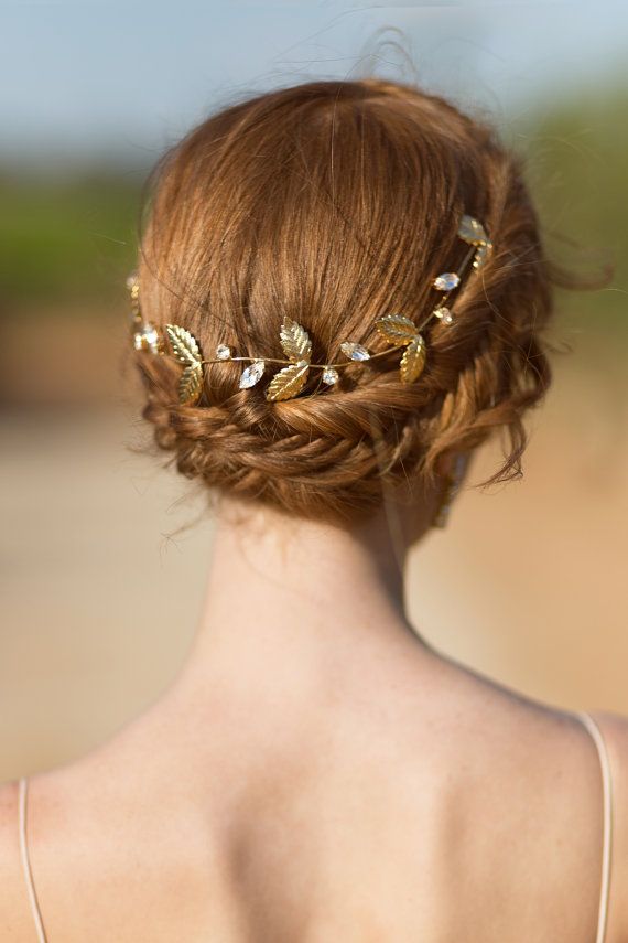 bridal-tiaras-wedding-hair-accessories