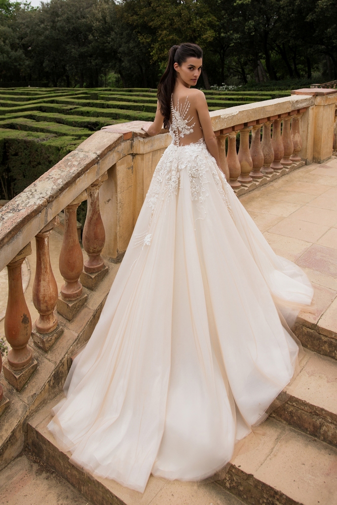 leona-wedding-dresses-2