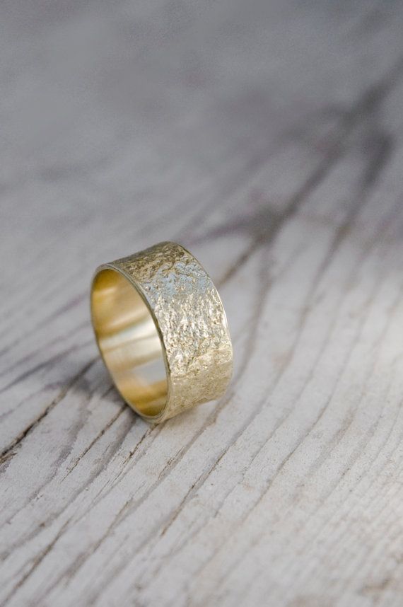 yellow-gold-wide-band-wedding-rings-for-women