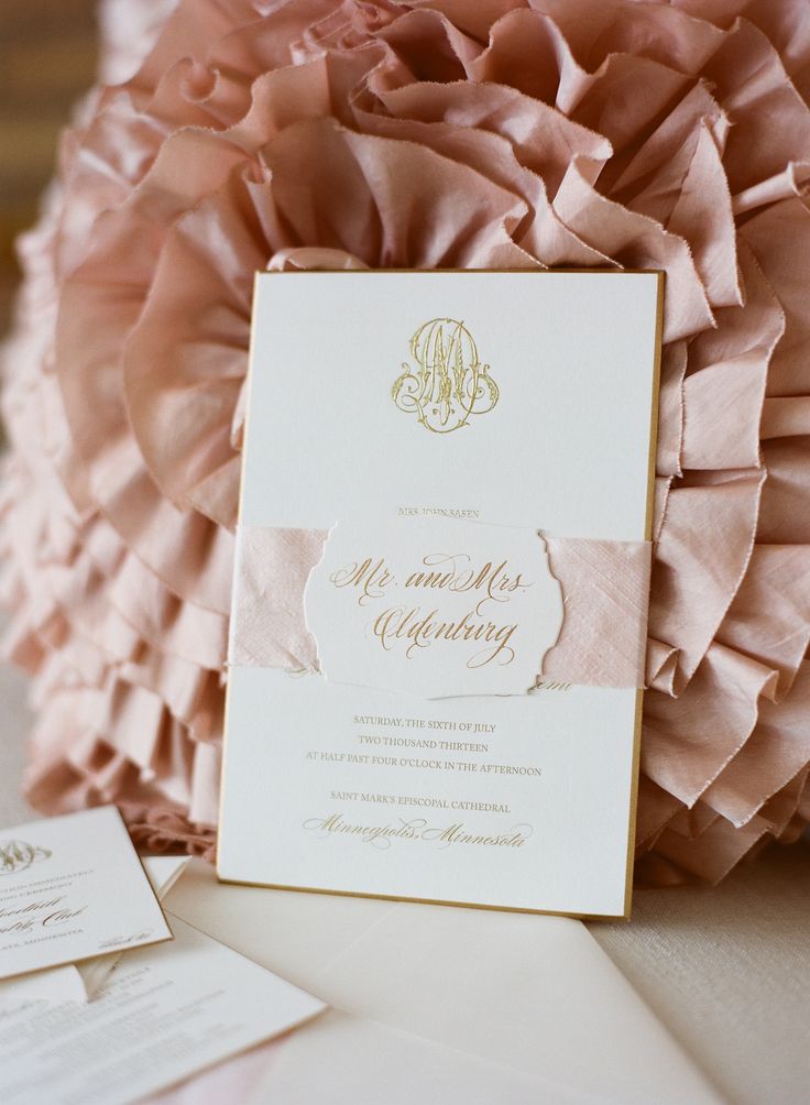beautiful-classic-wedding-invitations