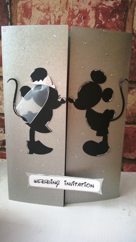 mickey-mouse-and-minnie-wedding-invitation-ideas