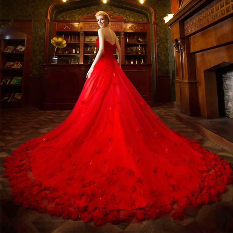 20 Glorious Red Wedding Dresses Ideas