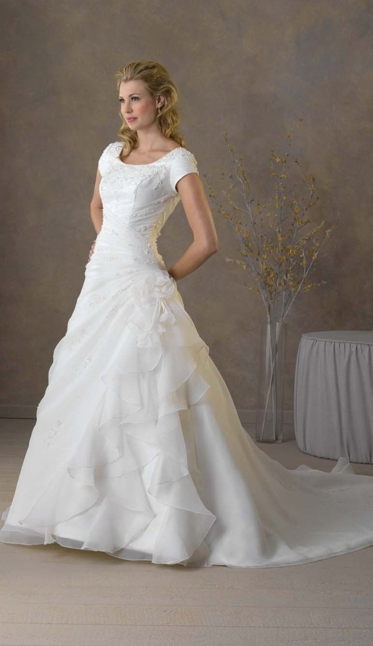 20 Gorgeous Empire Wedding Dresses Ideas - Wohh Wedding