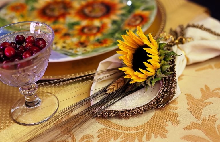 25 Sunflower Wedding Decorations Ideas
