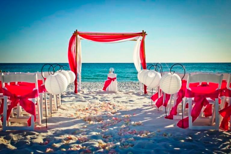25 Beach Wedding Decorations Ideas