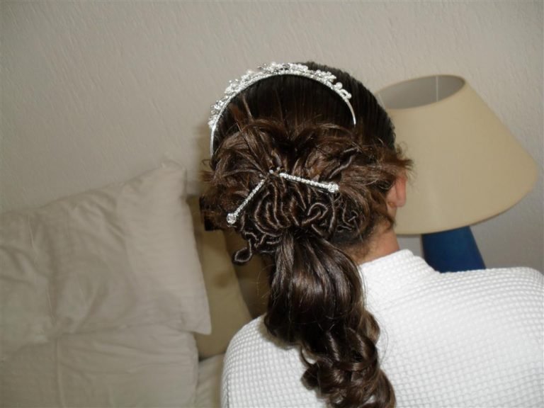 22 Unique Wedding Hairstyles Ideas You Must Love To Try