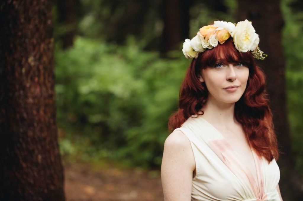 35 Romantic Wedding Hairstyles For A Perfect Balance of Elegance Wohh