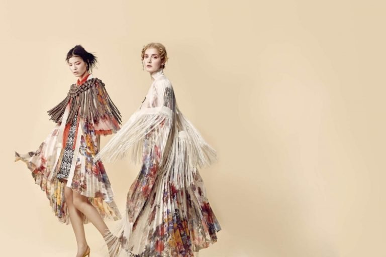 45 Boho Folk Dresses inspired By 70s Fashion