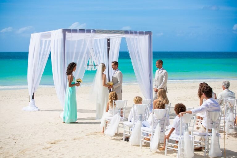 Tips on Customizing Destination Weddings